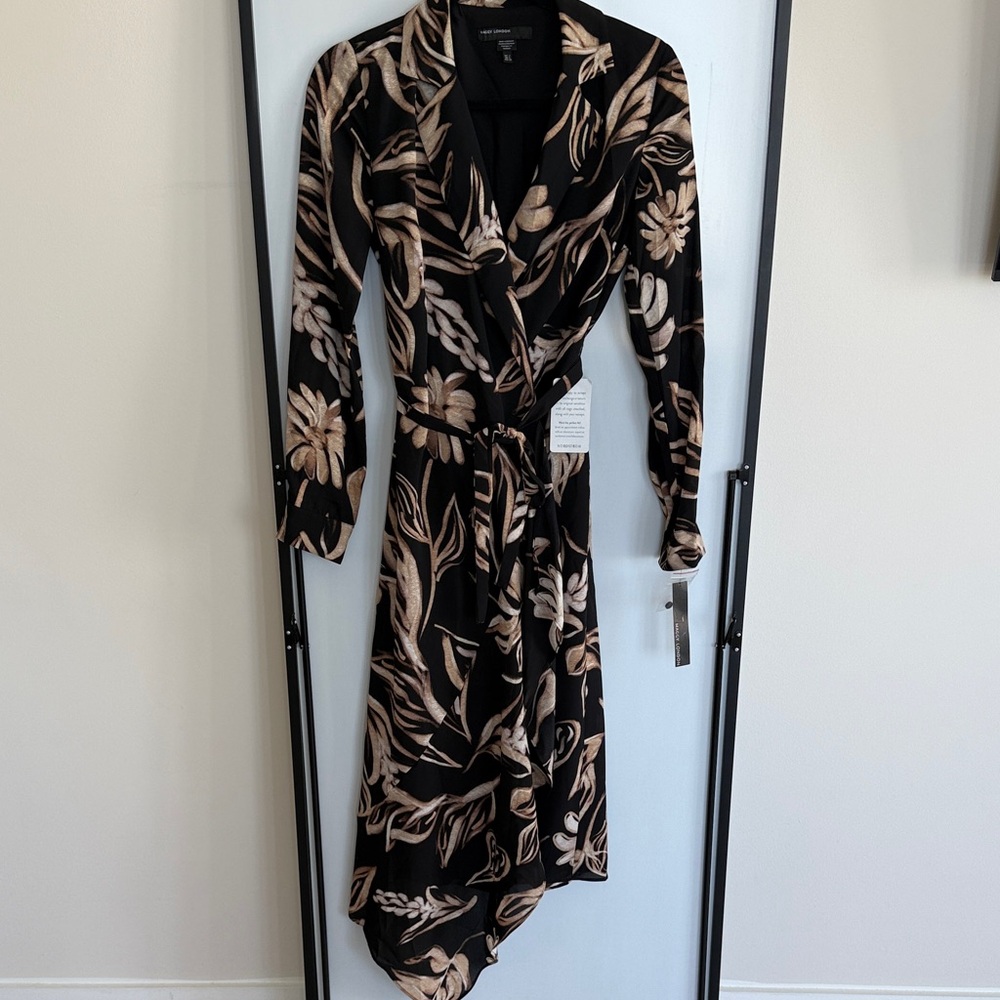 Maggy London Black Floral Long Sleeve Wrap Dress